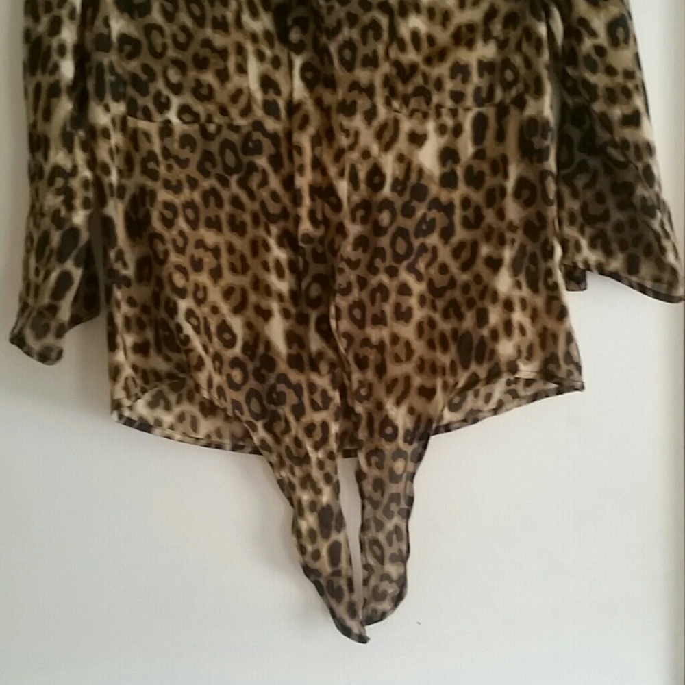 Leopard top - Picture 3 of 3